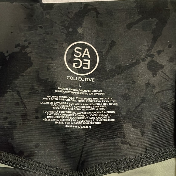 SAGE COLLECTIVE High-Rise Camo Splatter Leggings - Picture 5 of 6